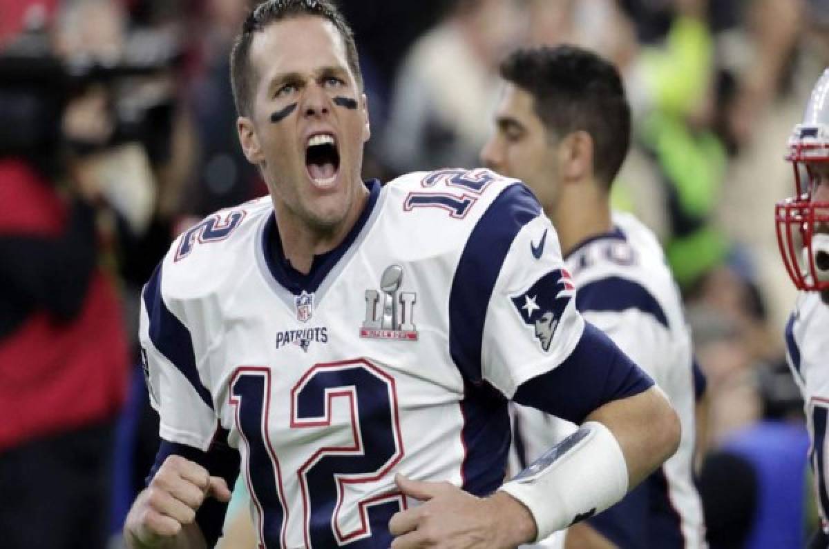 Brady asegura que regresa la próxima temporada con los Patriots