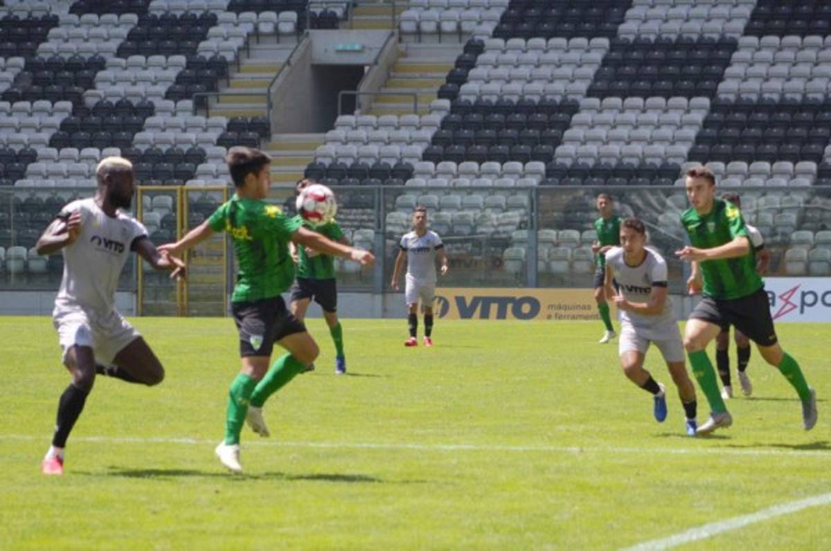 Rubilio Castillo jugó su primer partido con el CD Tondela de Portugal