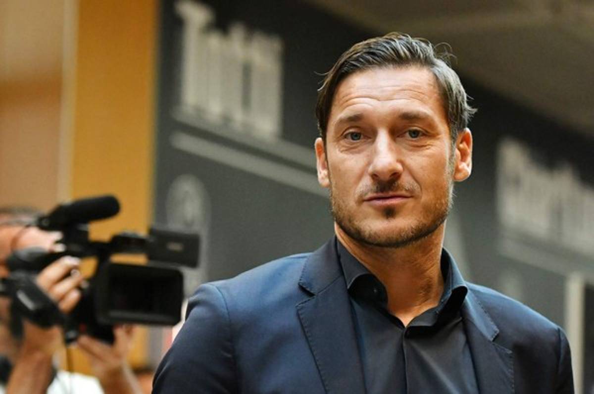 Totti se rinde a Messi pero no cree que Barcelona elimine a la Roma