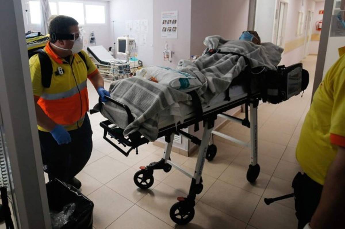 Muertes por pandemia de coronavirus en España va en descenso