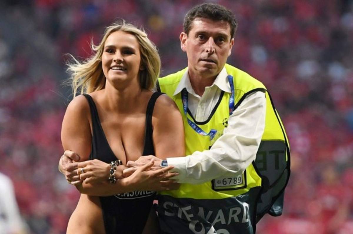 Kinsey Wolanski, la rubia que invadió la final de Champions, hace arder las redes con sus últimas fotografías