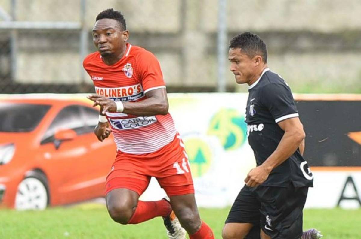 Futbolistas hondureños que se fueron a cumplir el sueño americano