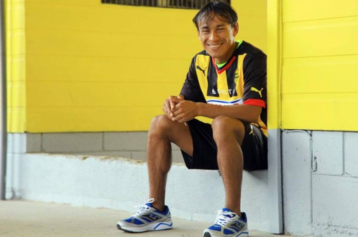 Real España cumple; le paga a Javier Portillo y no perderá puntos