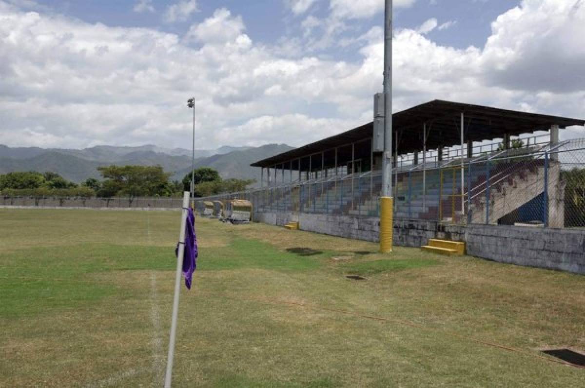 Se pone en marcha ampliación de gradería del estadio de Olanchito