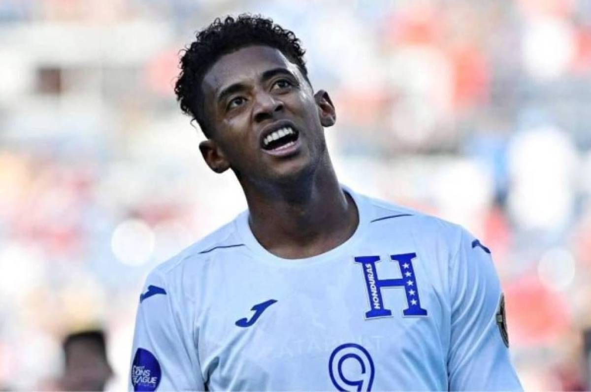 Choco Lozano y sus polémicas vacaciones con su bella novia tras no aceptar la convocatoria de Honduras para Copa Oro