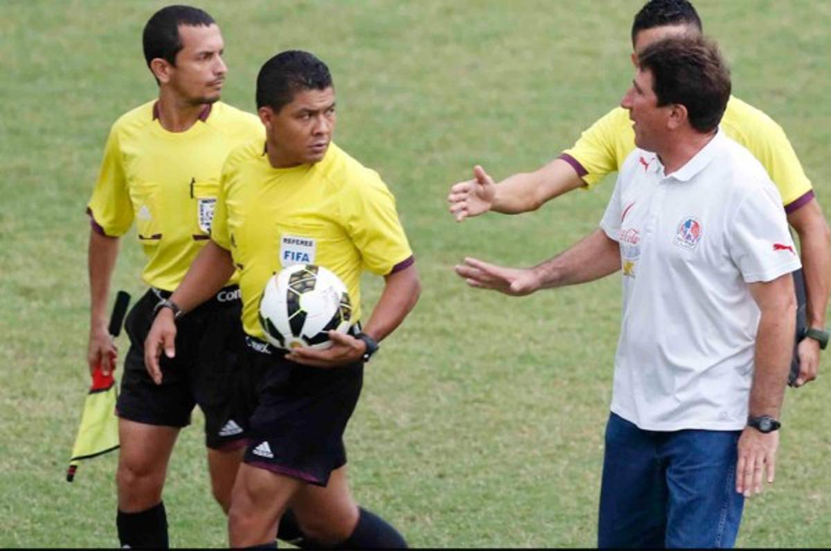 ¡Salen de la congeladora! Árbitros de la filial de San Pedro Sula pitarán las semifinales de vuelta