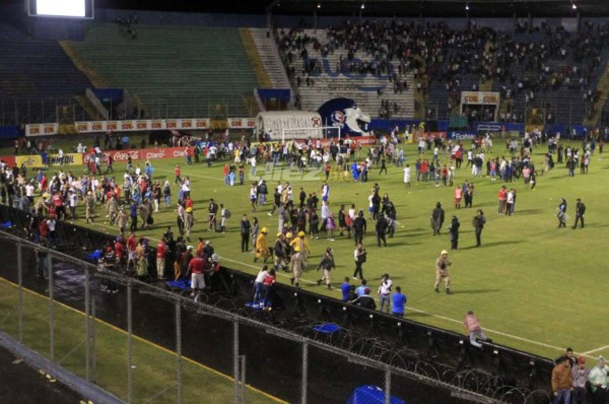 Johnny Leverón: 'La rivalidad es en la cancha, no en las gradas, fuera del estadio'