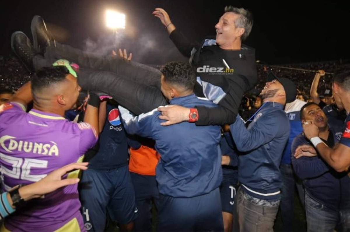 Diego Vázquez: 'Ahora se van a inventar que tenemos que ganarle al Real Madrid'