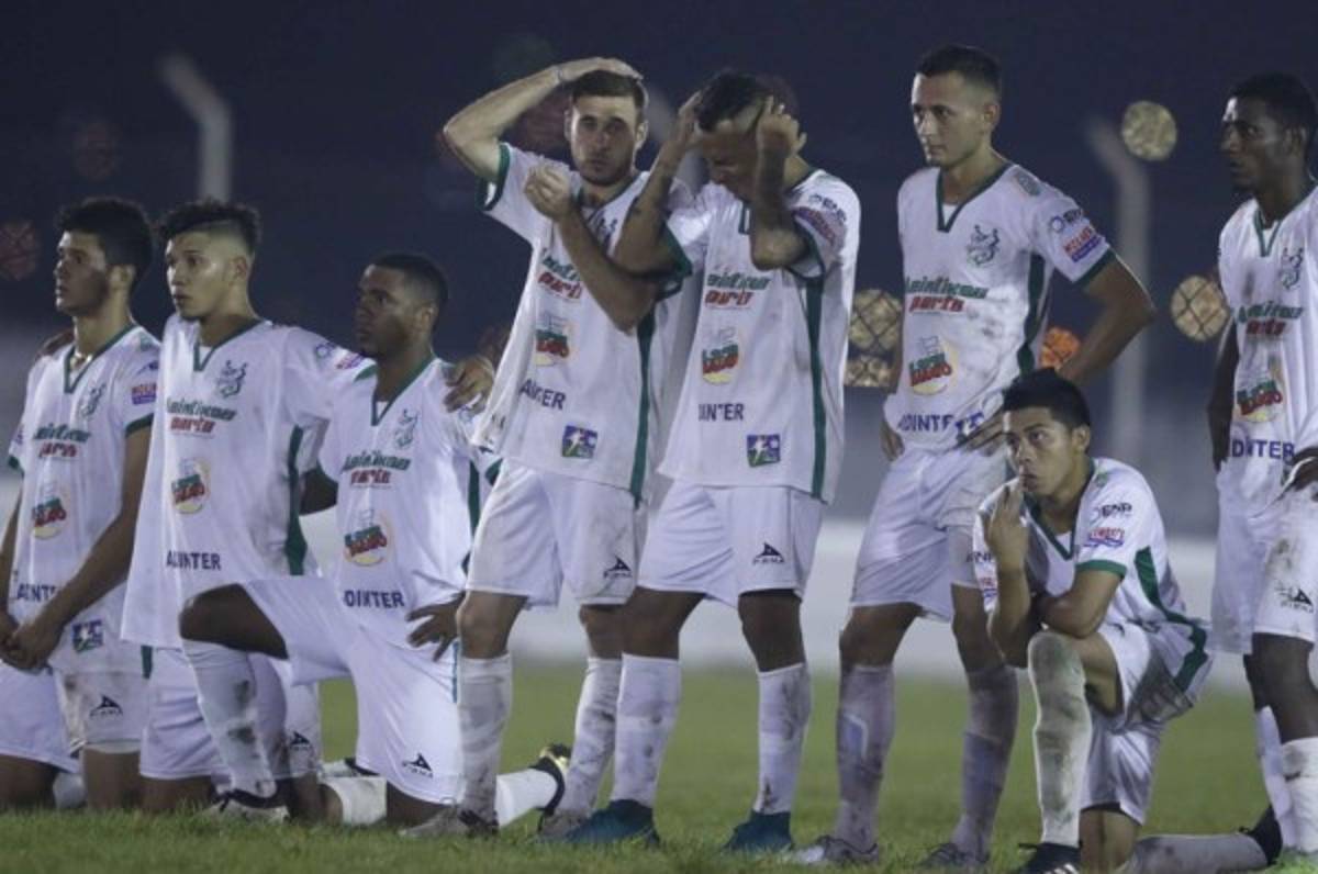 Platense fue eliminado por el Villanueva de la Liga de Ascenso