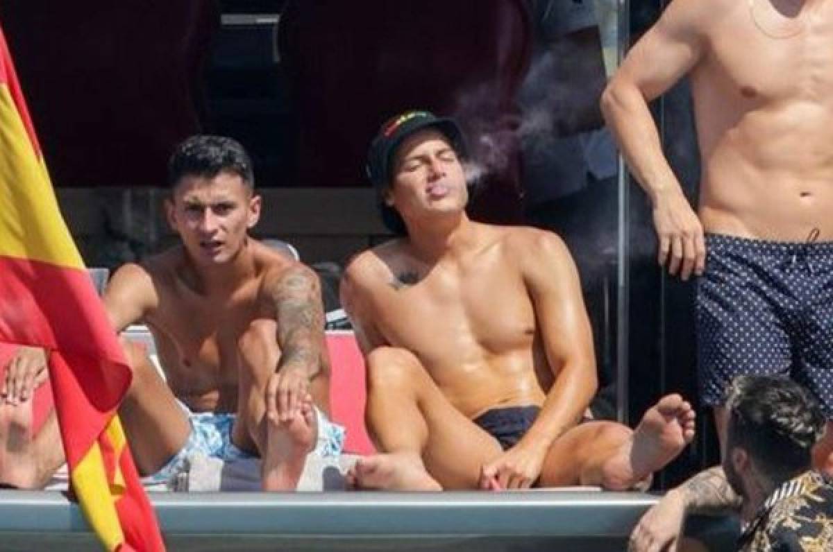 Fiesta, cigarros y mujeres: las polémicas fotos de James Rodríguez mientras Colombia se juega la vida