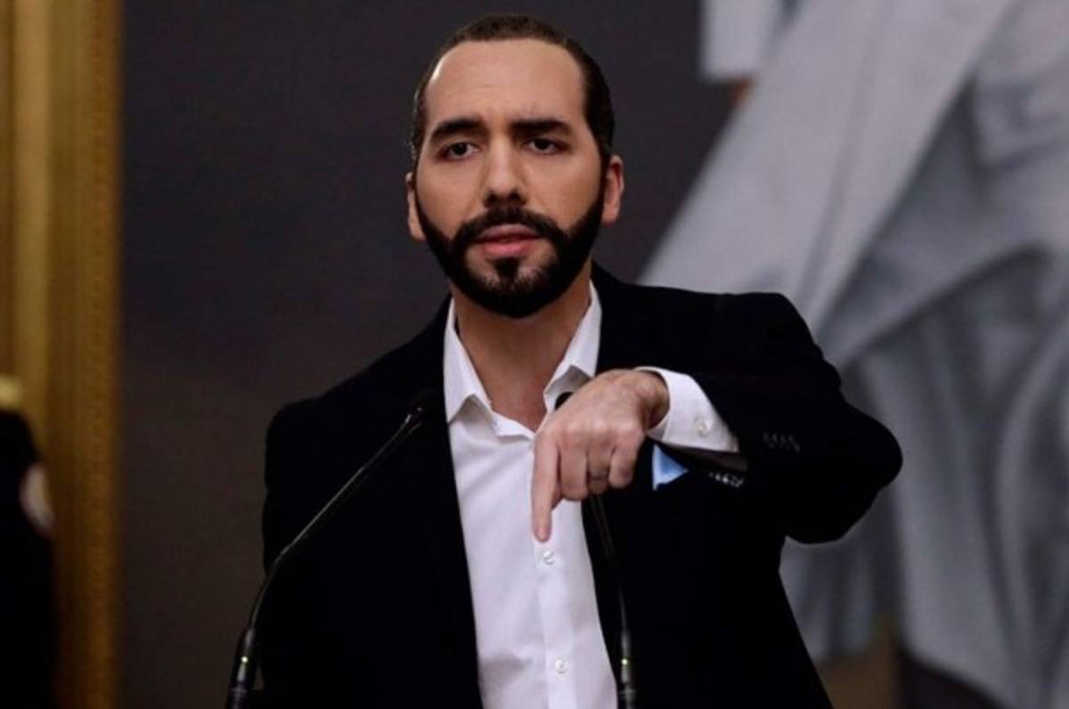 Alcaldes hondureños imploran a El Salvador que les donen vacunas anticovid y Bukele responde