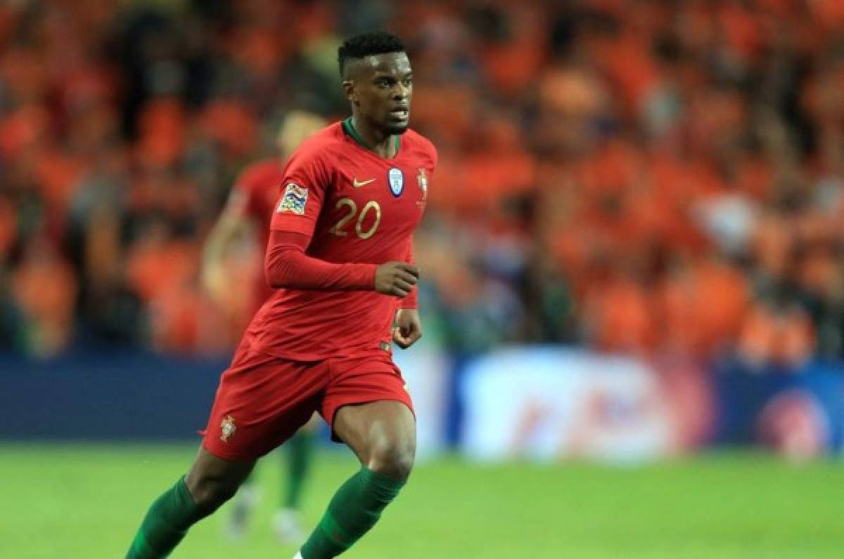 Nelson Semedo se lesiona la rodilla y en el FC Barcelona están atentos