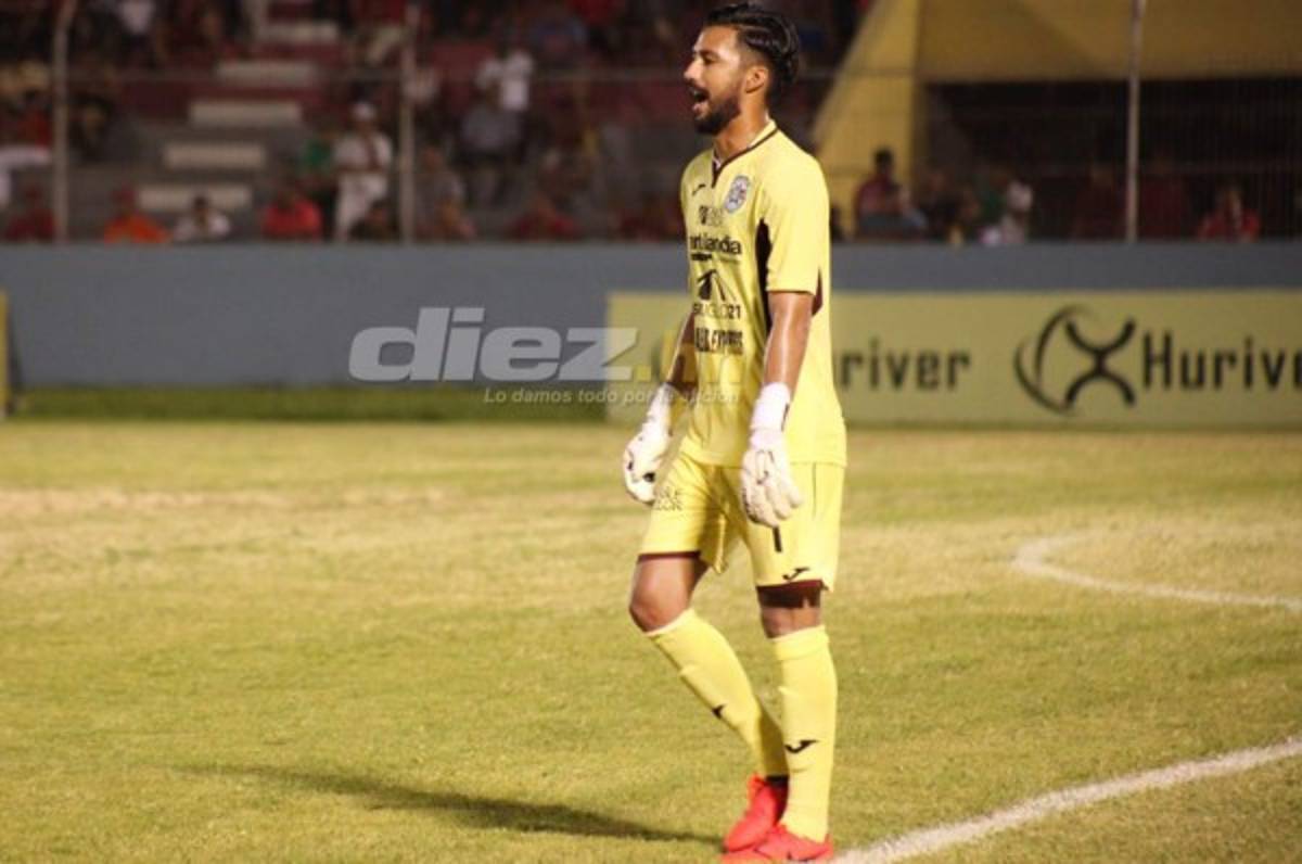 Roberto López y su elogio a Héctor Vargas tras su debut con Marathón