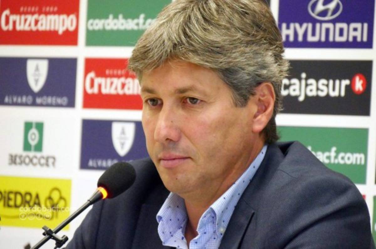 Director deportivo del Córdoba confirma que Garrido sabía que no iba a ser inscrito