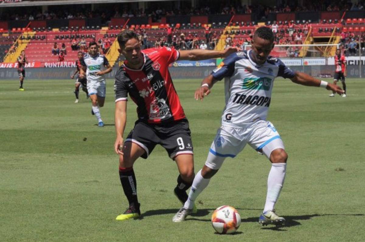 Alajuelense cae en su casa ante el Pérez Zeledón y sigue sin levantar