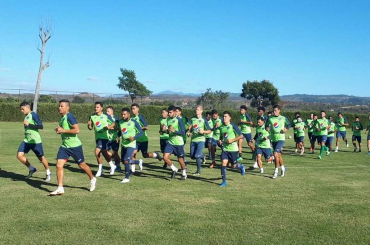 Altas y bajas: Sin Rubilio Castillo ni Estupiñán inició Motagua su pretemporada