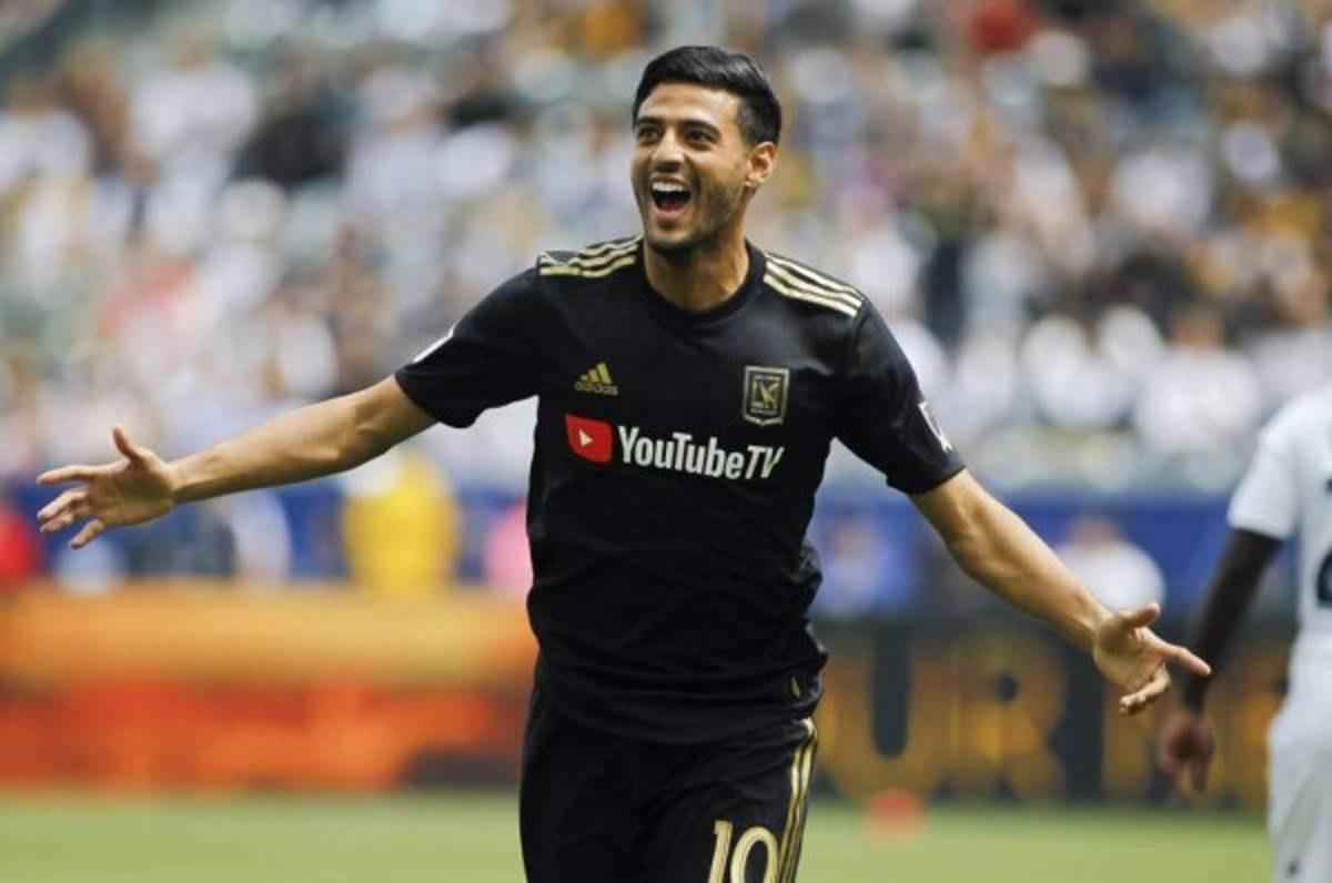 Carlos Vela en la órbita del FC Barcelona