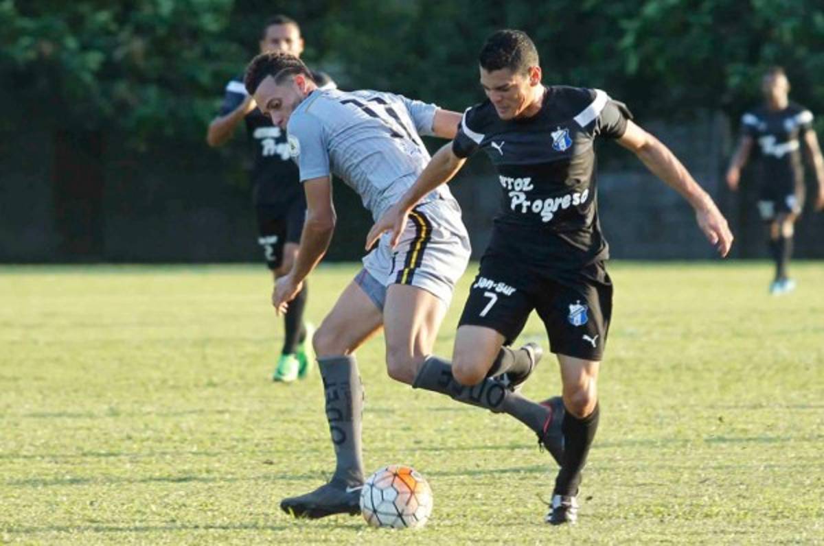 Real España golea al Honduras Progreso en partido de preparación