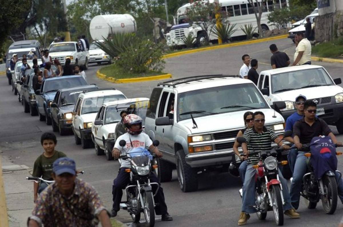 Edy Vásquez: El auto desecho donde murió, su contagioso baile, el llanto desconsolado de Emilio Izaguirre y su título con Motagua