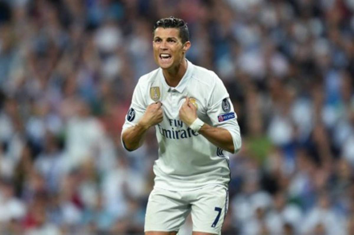 Cristiano Ronaldo tuvo contactos con el PSG, según calciomercato