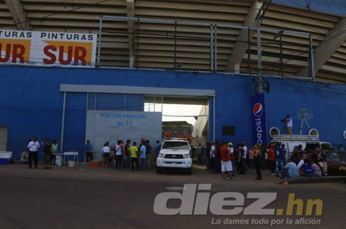 ¡Ambientazo! Así viven los aficionados de Motagua la previa ante Herediano