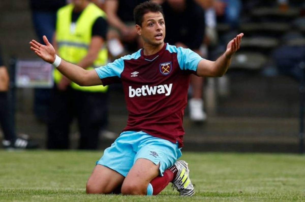 West Ham se arrepiente de haber fichado a Javier 'Chicharito' Hernández