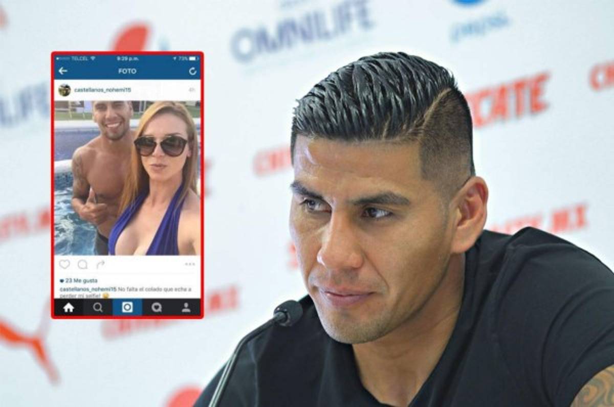 Carlos Salcido es visto con una misteriosa mujer durante sus vacaciones