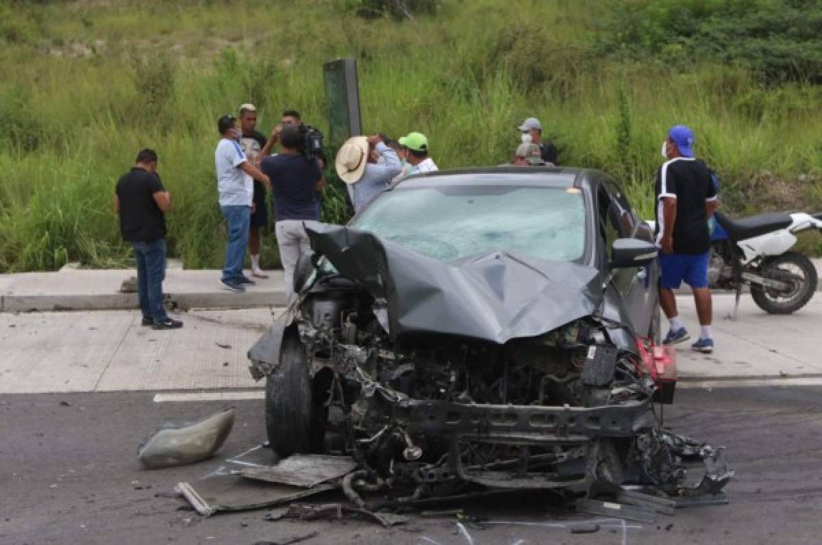 Así quedó el automóvil de Mayron Flores, jugador del Olimpia, tras sufrir accidente de tránsito