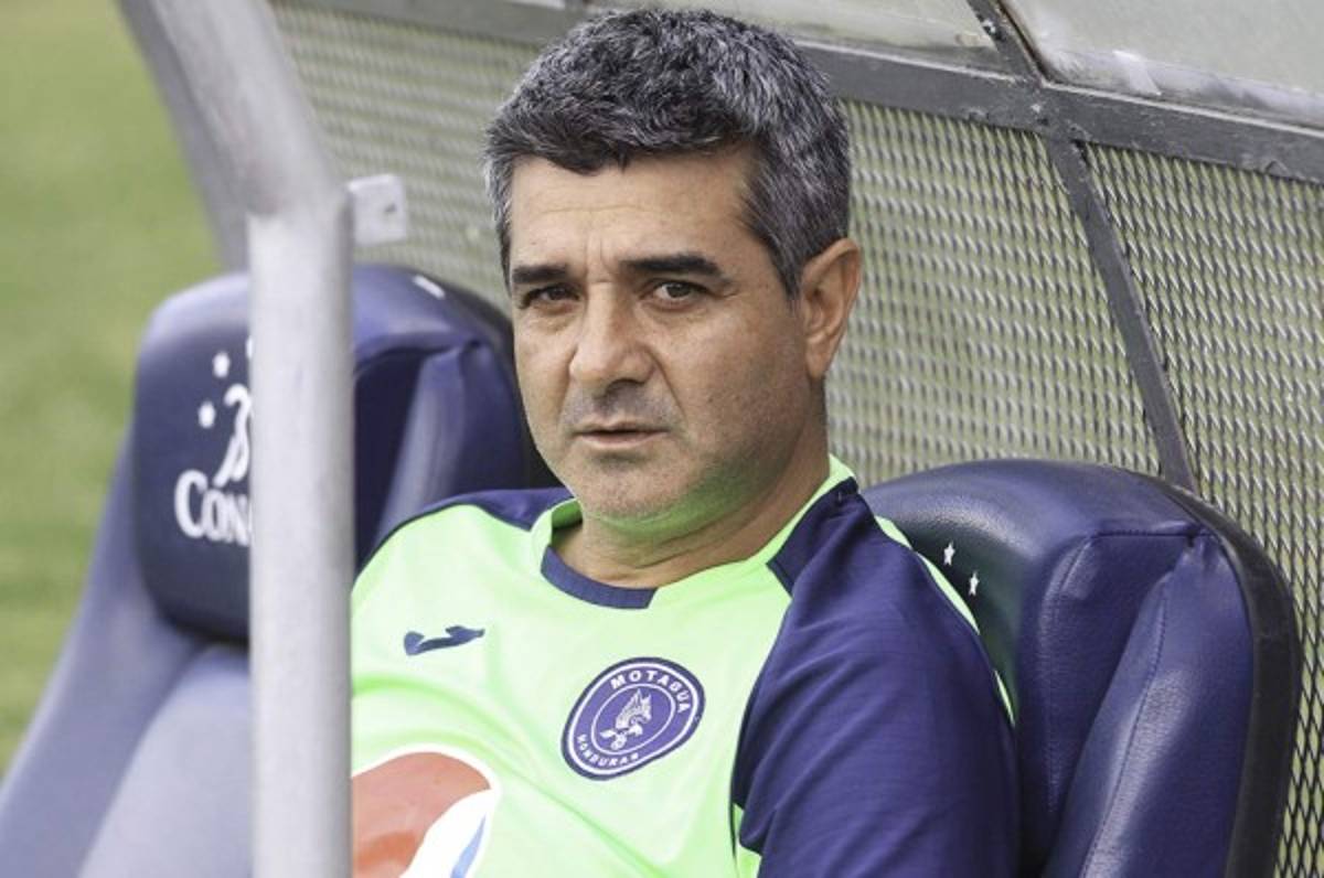 Diego Vázquez: 'Le podemos pelear a Marathón allá arriba'