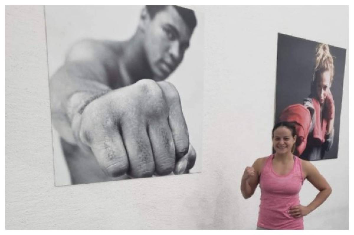 Ángela Miranda se capacita en México para ser entrenadora de boxeo
