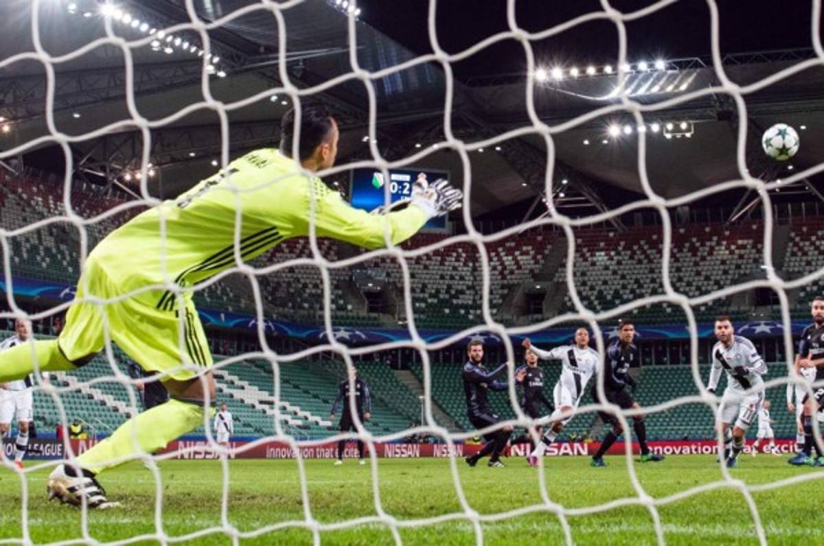 El horror de Keylor Navas en segundo gol del Legia