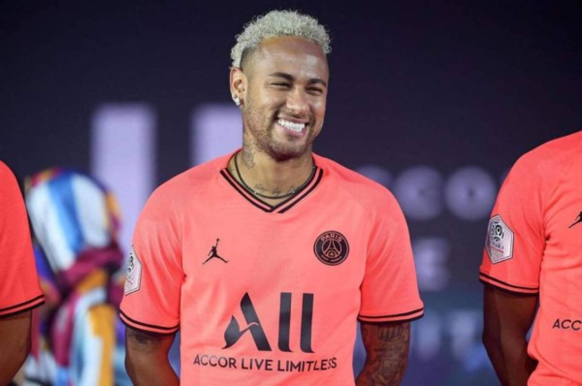 Neymar: PSG aceptaría un trueque por el brasileño con Barcelona