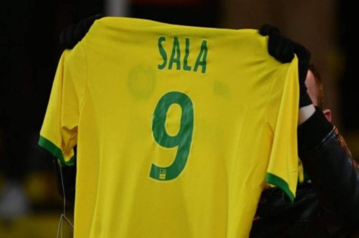 El Nantes retira la camiseta número '9' que utilizaba Emiliano Sala