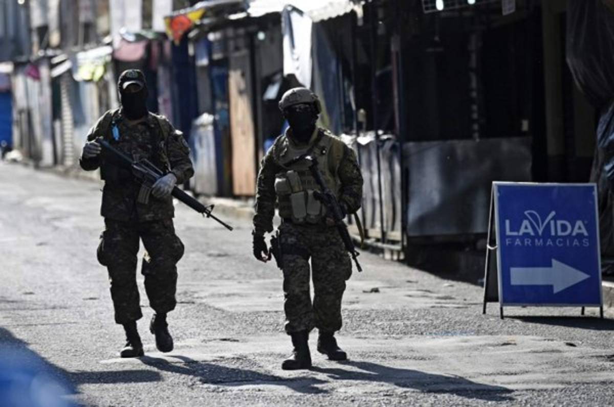 La medida que tomó El Salvador con ciudadanos por incumplir la cuarentena