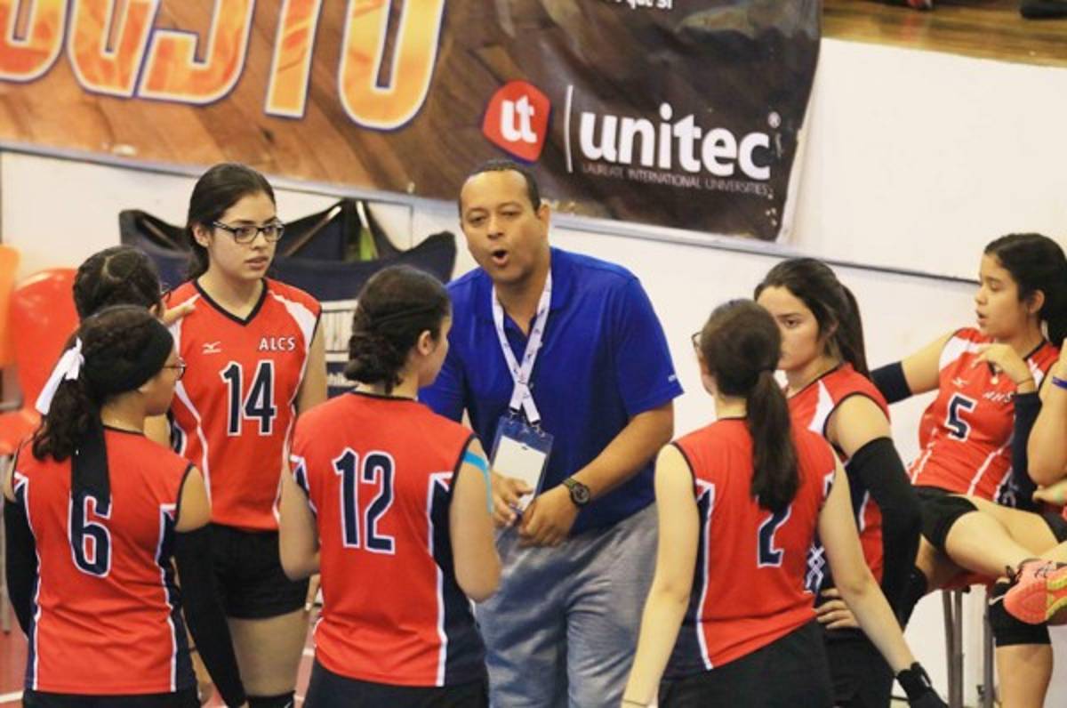 Del Campo y San Miguel se clasifican a las semis de los Juegos de la Juventud