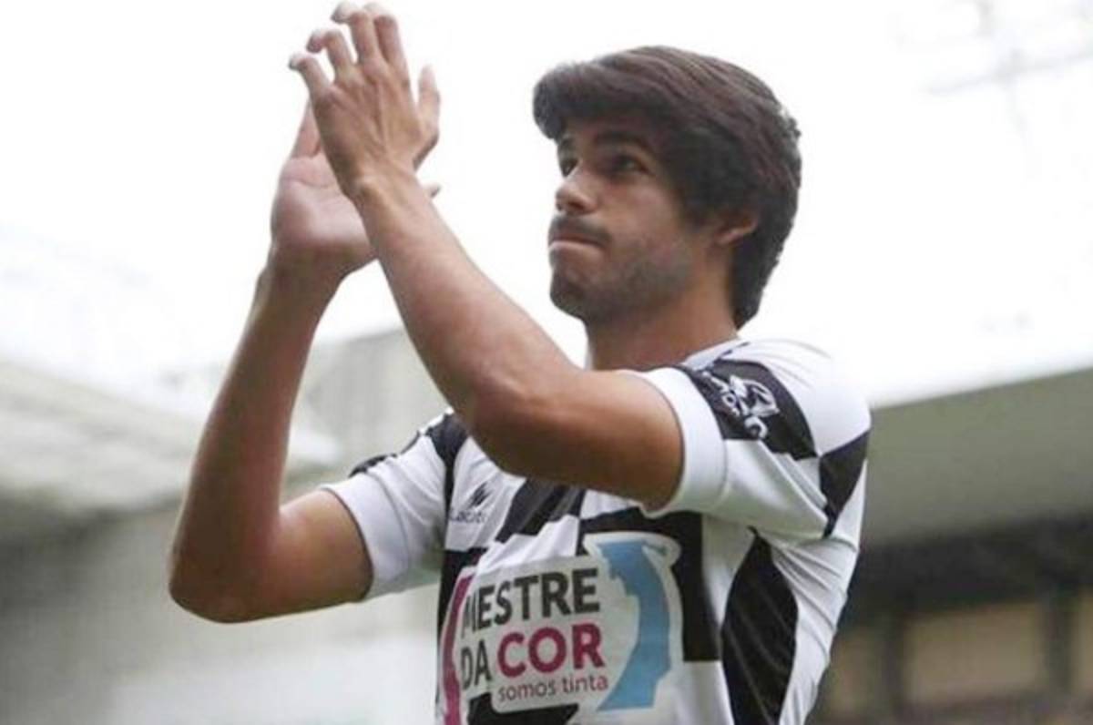Muere joven futbolista portugués de 20 años víctima de un cáncer