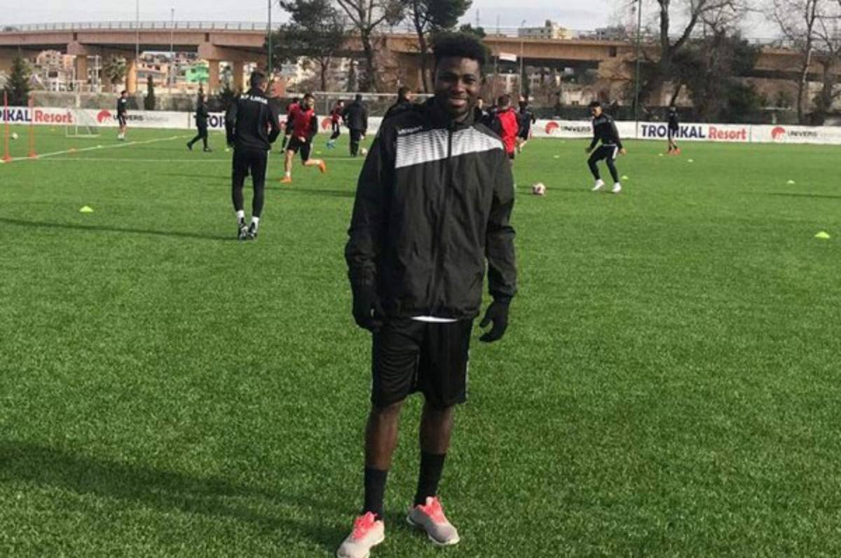 ¡Moya se sumará a la lista! Los futbolistas hondureños que han militado en ligas exóticas