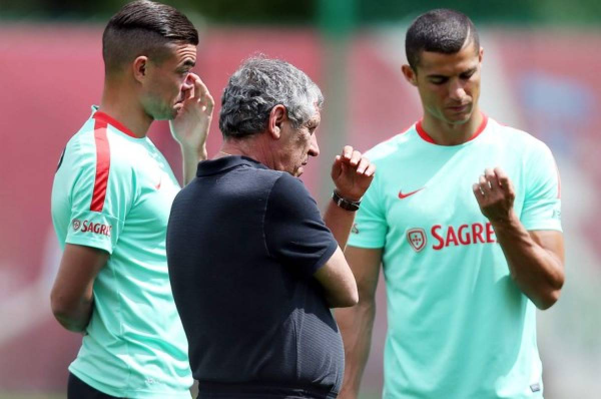 Fernando Santos: 'Pongo la mano en el fuego por Cristiano Ronaldo'