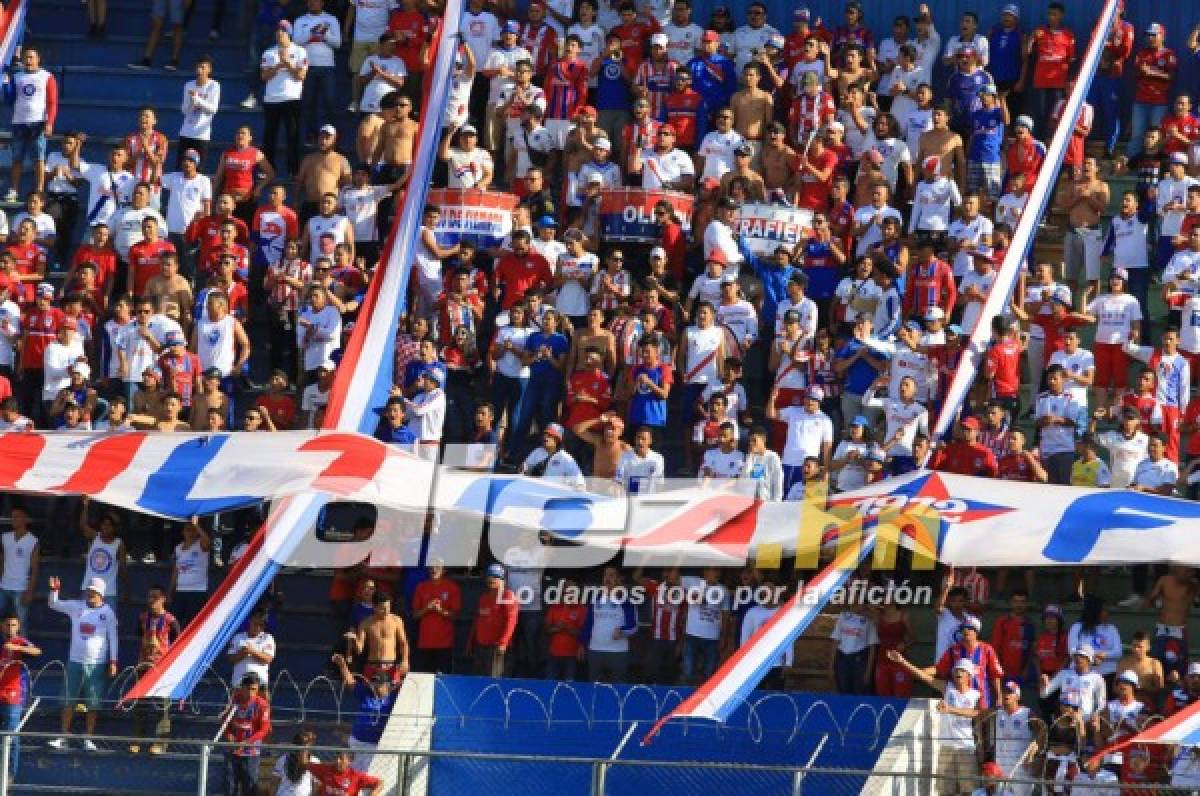 NO SE VIO POR TV: Peleas, legionarios y belleza en las gradas de los estadios hondureños