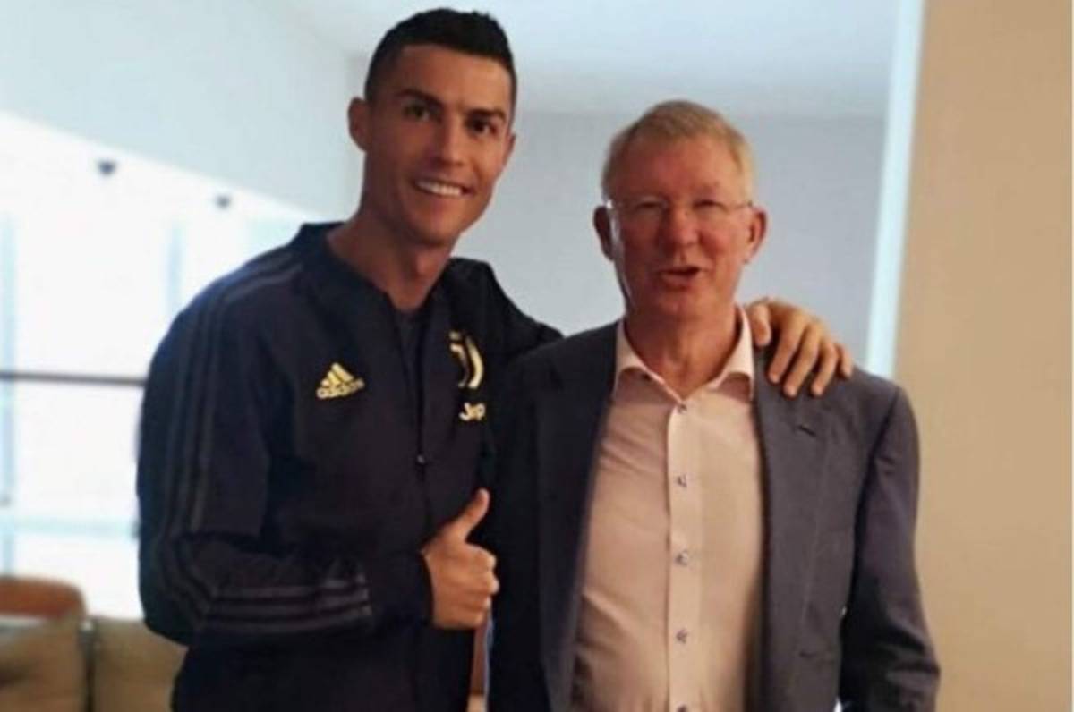 Cristiano Ronaldo se rinde ante Alex Ferguson en Inglaterra