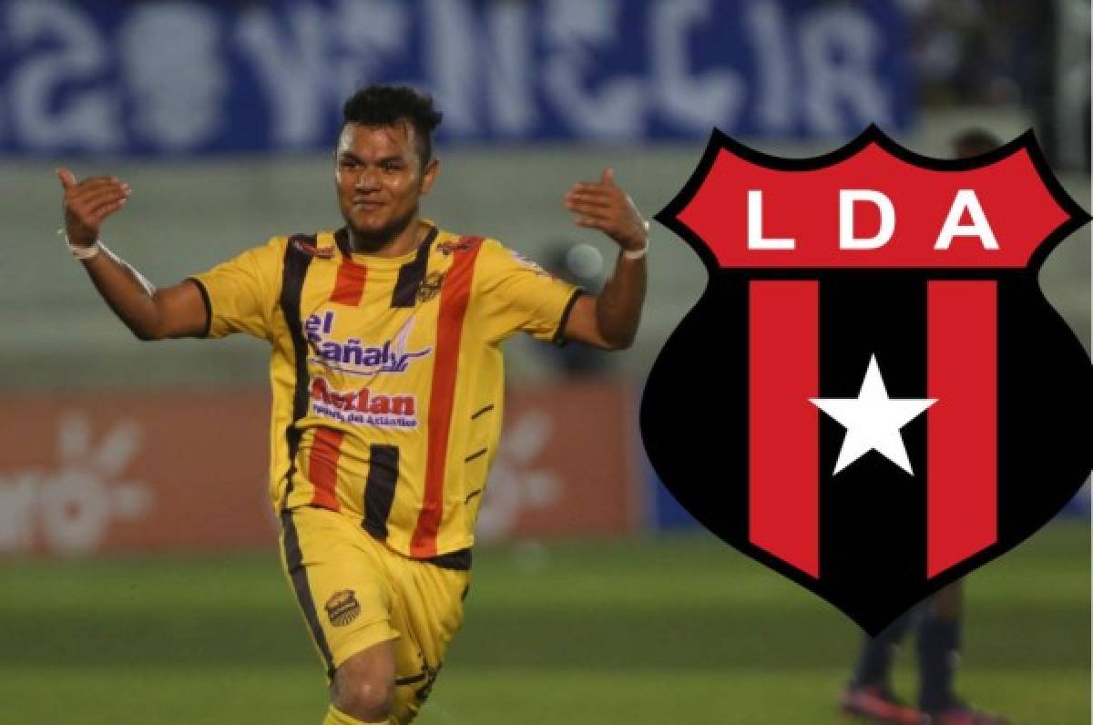 Mario Martínez confirma contactos para fichar con el Alajuelense de Costa Rica