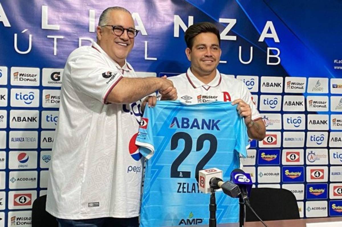 Presidente del Alianza tras la renovación de Fito Zelaya: 'Es el otro mágico de El Salvador'