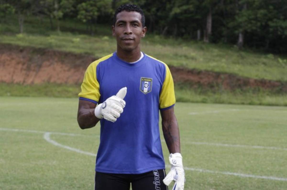 Wodrow West se lesiona y estará fuera lo que resta del torneo