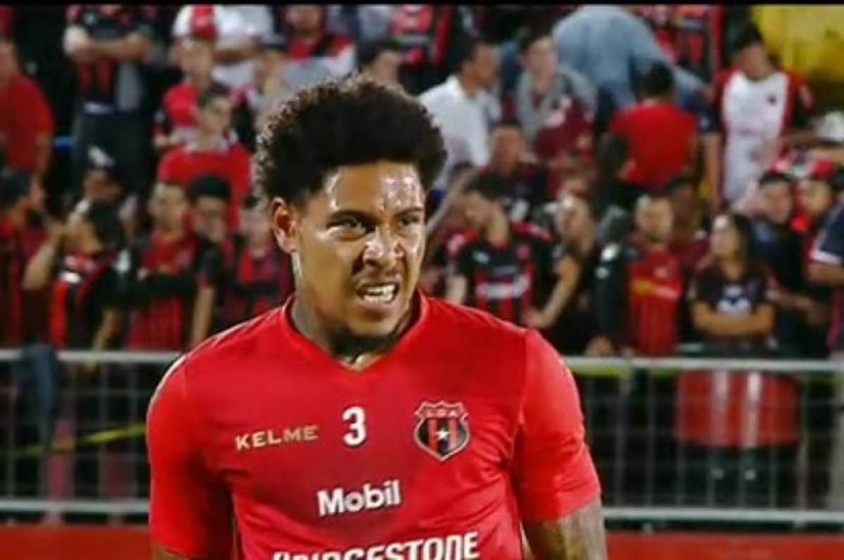 ¡Suma uno más! Las polémicas que han rodeado la carrera de Henry Figueroa