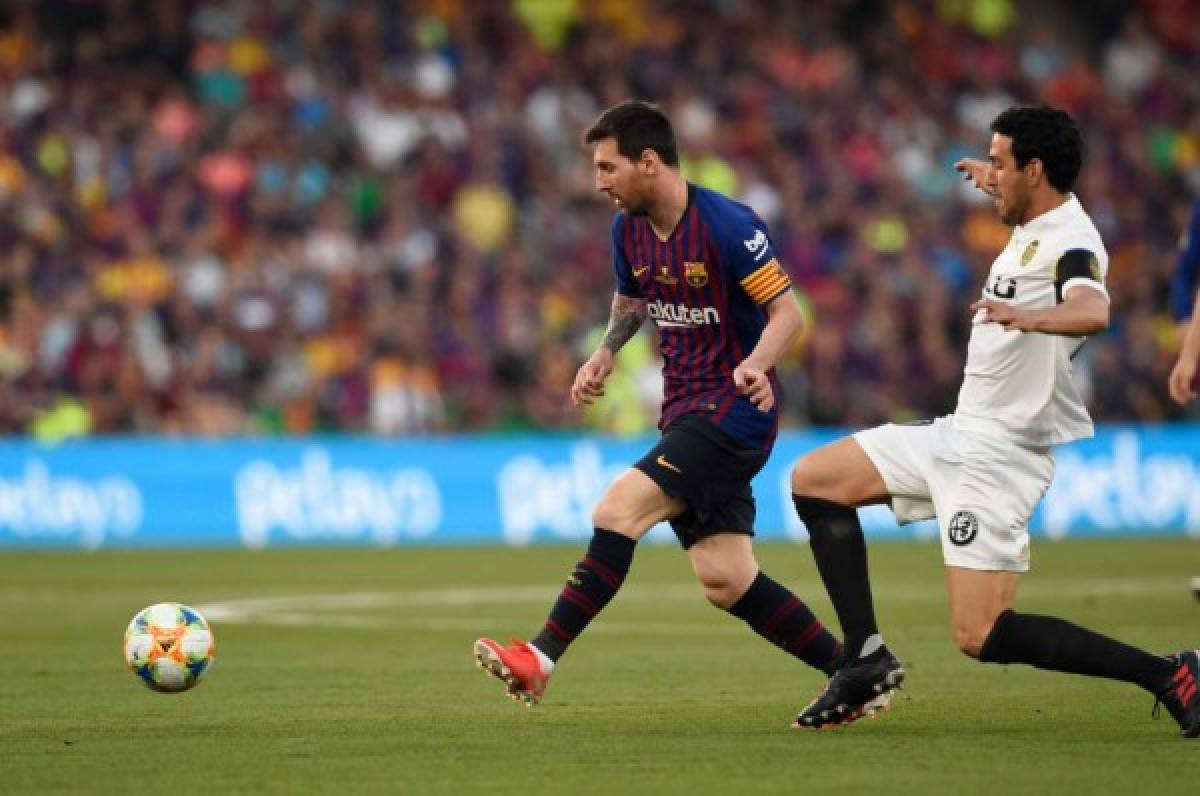 ¡Sin palabras! Así sufrió Lionel Messi la derrota contra el Valencia en Copa del Rey