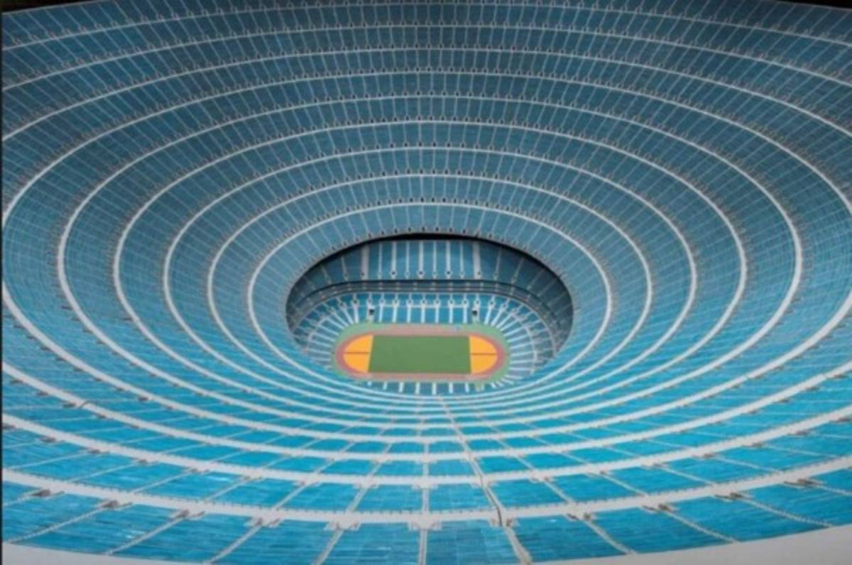 ¿Cómo sería un estadio de fútbol para un millón de aficionados?