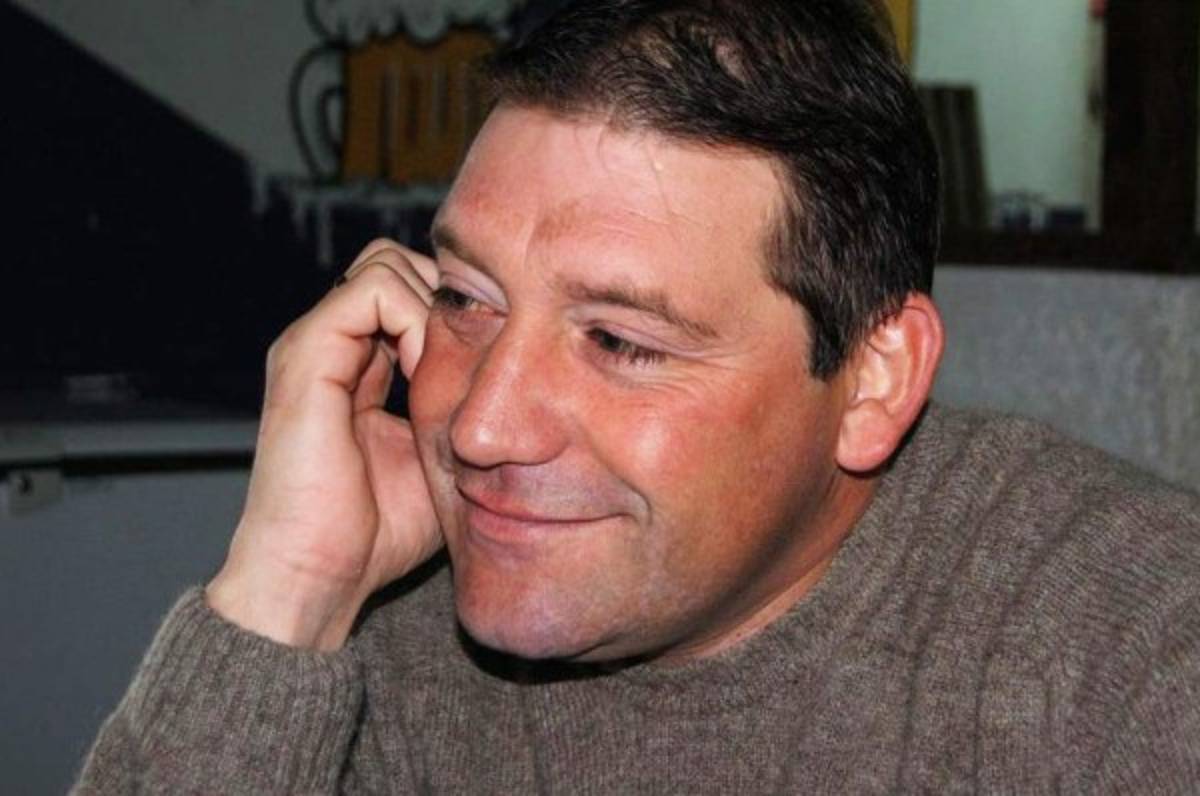 Exfutbolista uruguayo derrochó su fortuna y ahora vive en la miseria