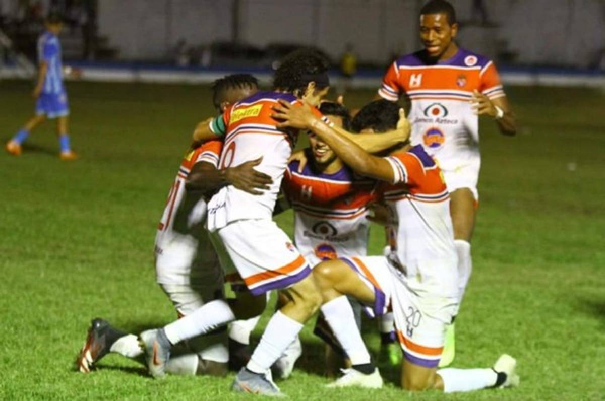 Definidas las primeras cuatro llaves de octavos de Liga de Ascenso y este martes se sorteará el resto