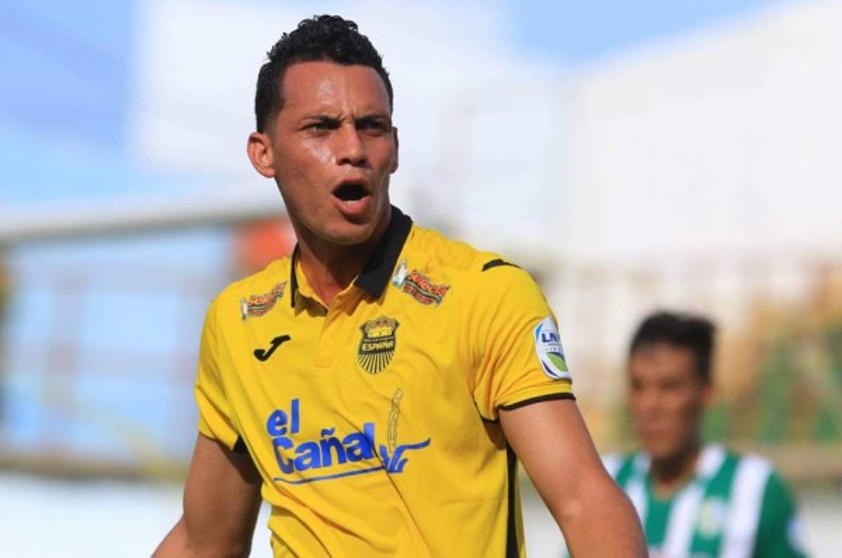 Ángel Tejeda sobre su futuro: 'Son solo especulaciones, no he recibido ninguna oferta'