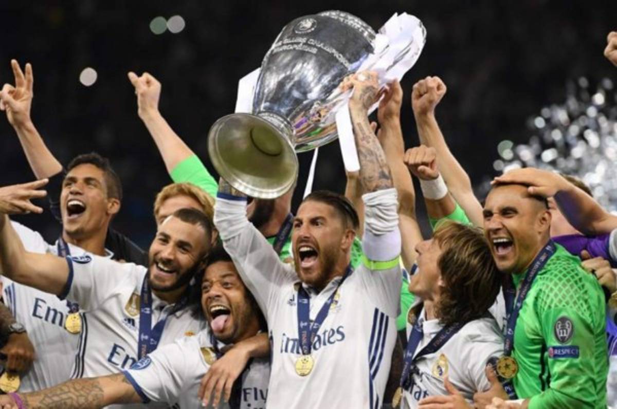 El tremendo problema que formó Real Madrid tras eliminar a Cristiano Ronaldo de una foto icónica: 'Qué vergüenza'